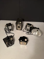 Lot of 5 Assorted Vintage Kodak Cameras- 4 Brownies, 1 Duraflex, 1 Flash