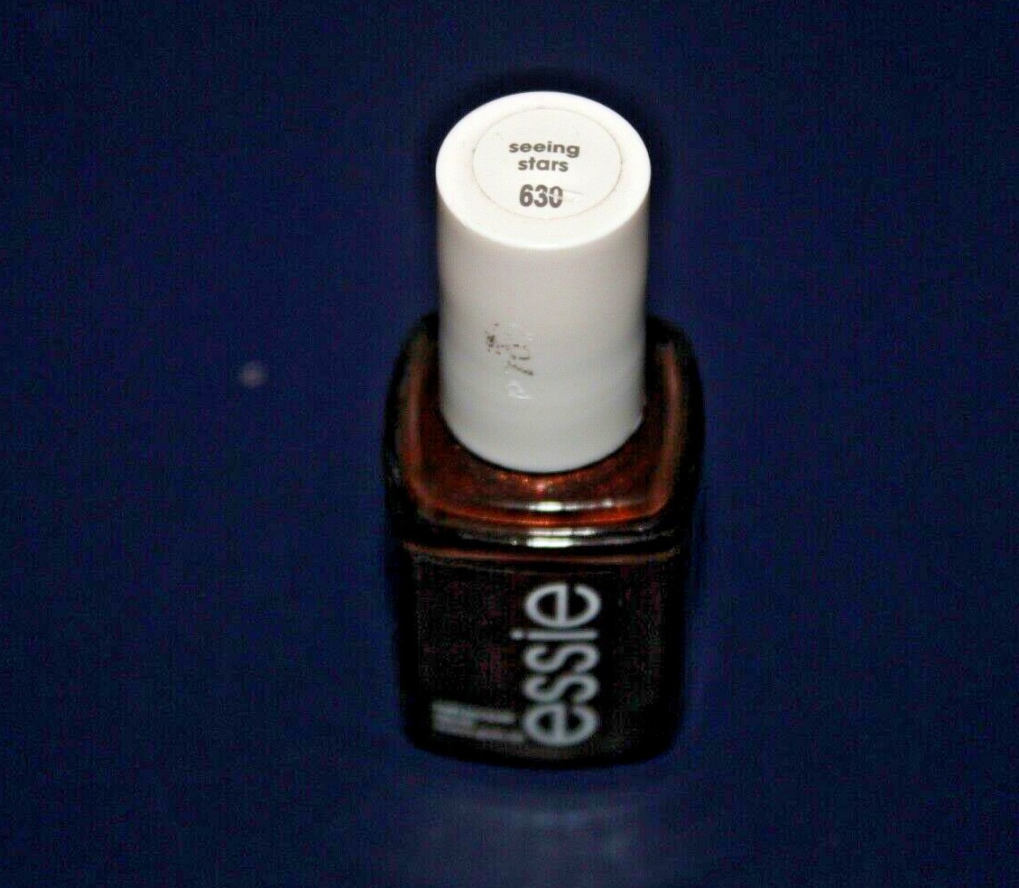 ESSIE NAIL LACQUER VERNIS NAIL POLISH 46.FL OZ 630 SEEING STARS NEW