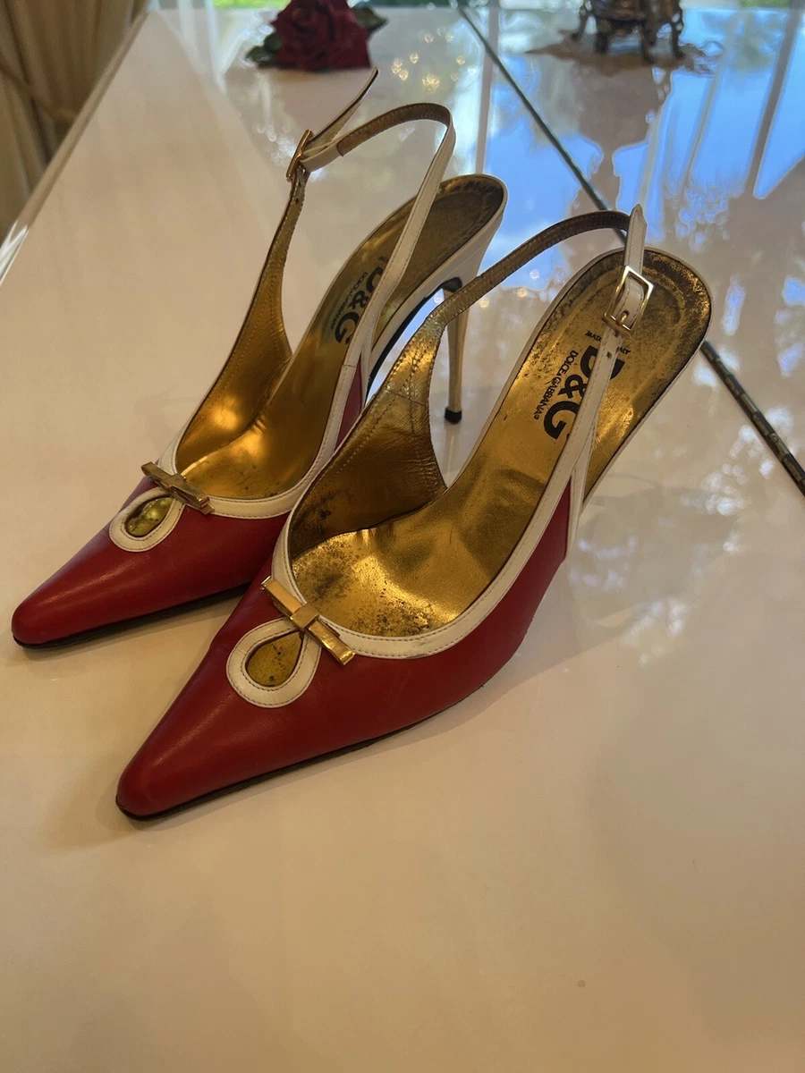 DOLCE & GABBANA Women's Pumps/Peeptoes Leather in Gold