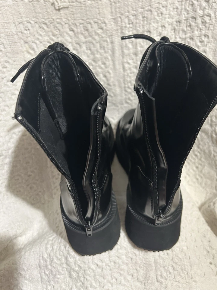 Women’s 7.5M Faux Patent Leather Platform Combat Boots, Bamboo Jumbo-06 - Image 4 of 4