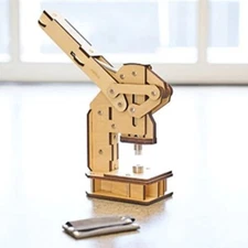 Kiwi Co Eureka Crate Rivet Press #F1869-ERIV STEM Engineering Kit