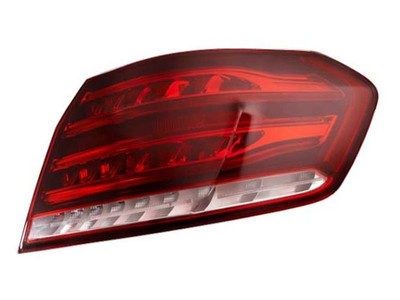 Right Outer Tail Light Assembly For 2013-2016 Mercedes E400 2015 2014 YS666NF
