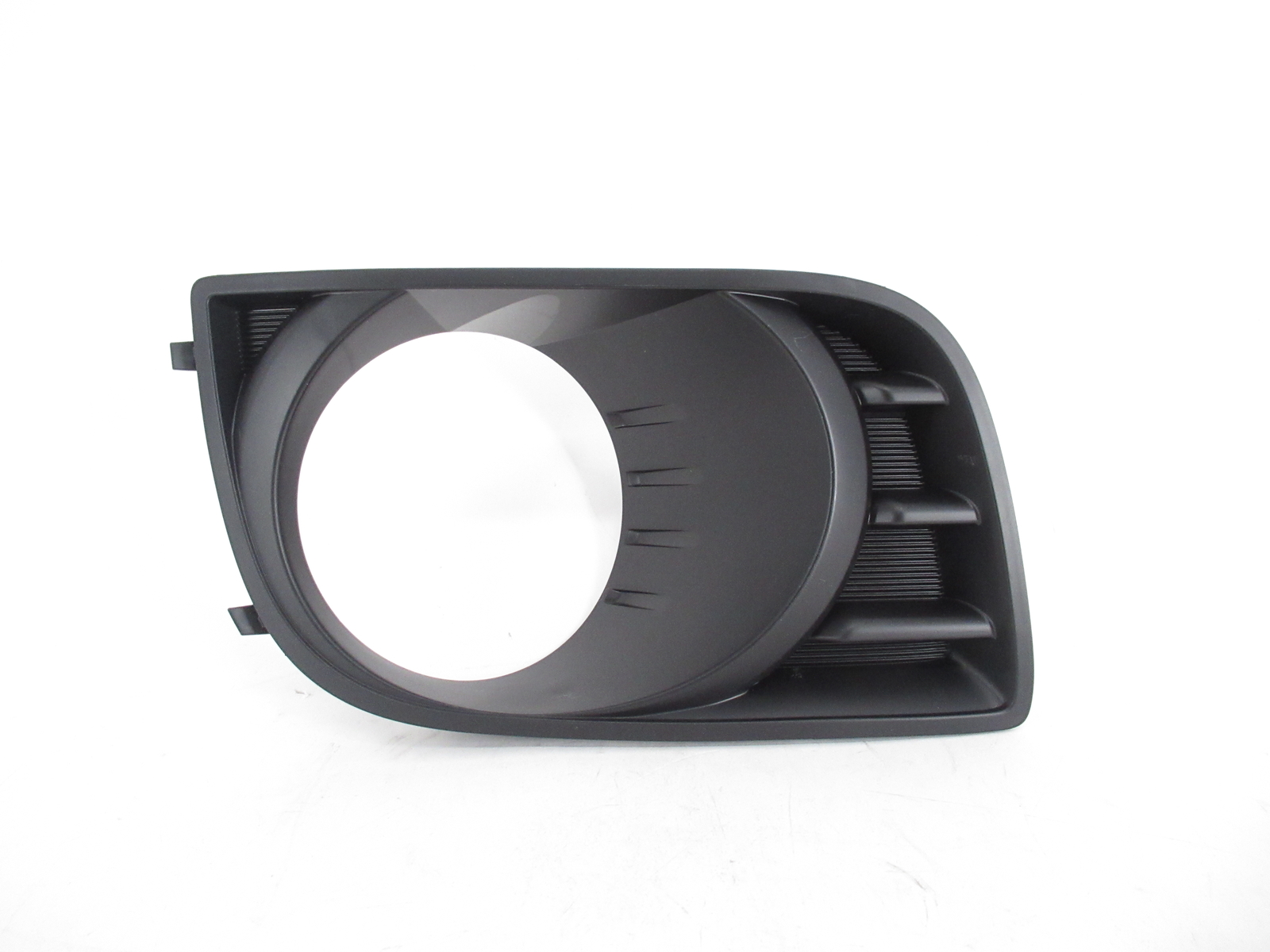 814810C021 Genuine Toyota Cover Fog Lamp RH 81481-0c021 for sale 
