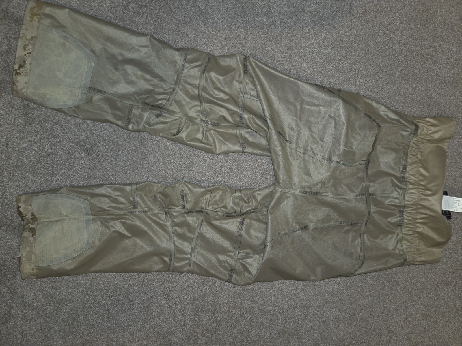 Extremely RARE Arcteryx Leaf AOR1 Alpha Bib Large image 3