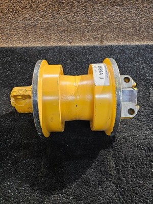 John Deere Flange Track Roller AT323046 For John Deere 750J-II Dozer