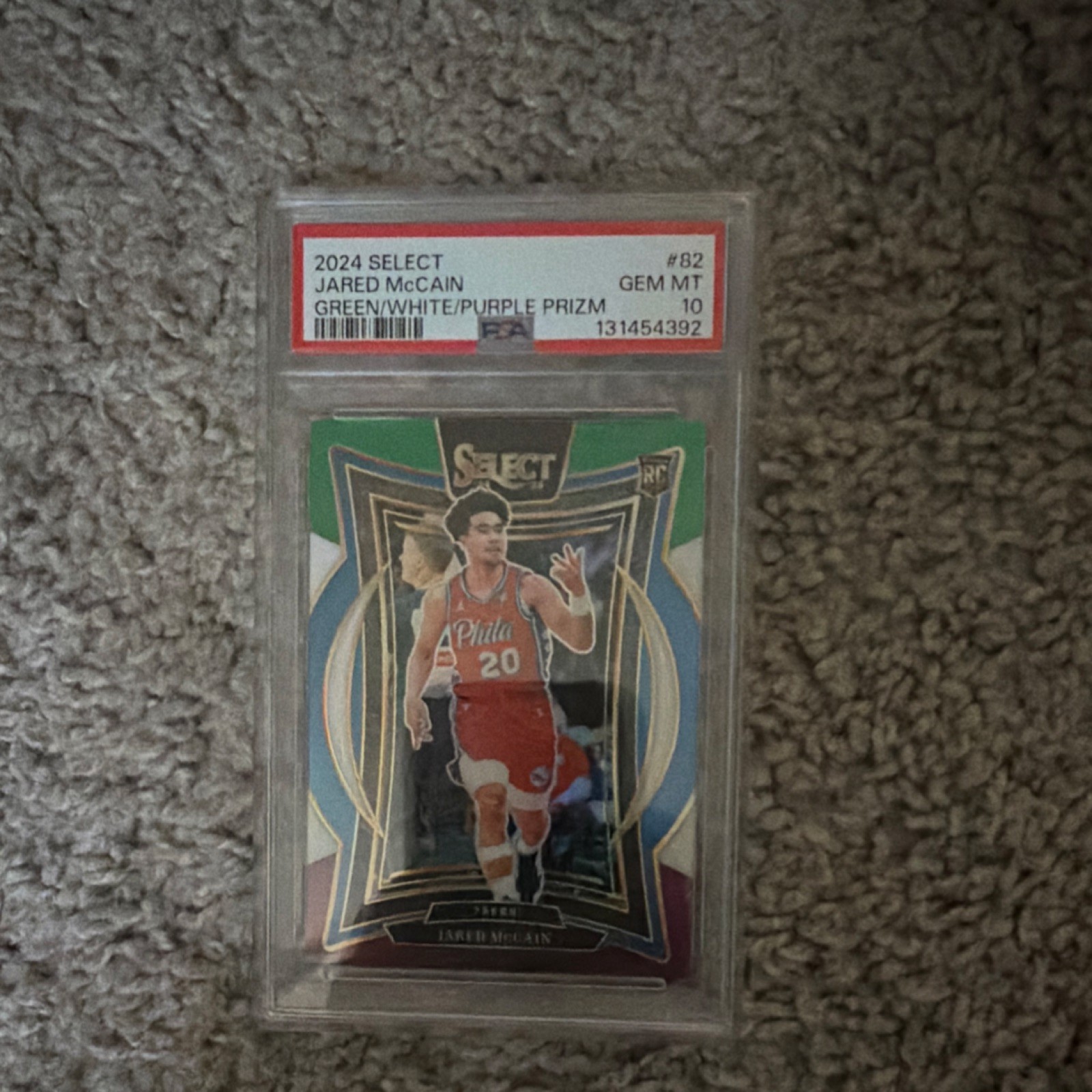 ***Panini Select ROOKIE 2024-25 Jared McCain #82 Green White Purple Prizm PSA 10