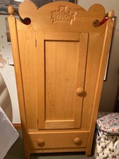 Mark Wilkinson Goldilocks Wardrobe