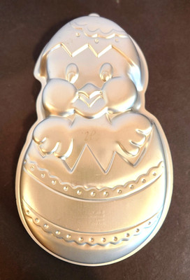 VTG 1985 Wilton Easter Egg Hatching Chick Cake Pan Mold 2105-2021