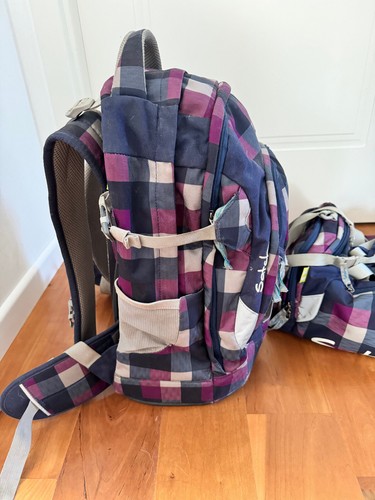 Satch Pack Schulrucksack + Sporttasche karo Lila/Blau ergonomisch Rucksack - Bild 5 von 12