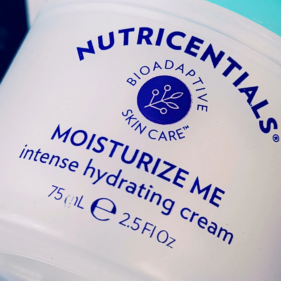 2 de Crema Hidratante Intensa Nuskin MOISTURIZE ME #173 Foto 4 de 4