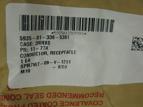 11-774 (11-720 SOCKET AND 11-761 BOOT) POLLAK 7-Way Solid pin Socket NEW - Picture 7 of 8