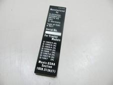 Klöckner Deutz Tabliczka znamionowa Pusty emblemat 4360440 D1065 D1066 D1067 NOWY