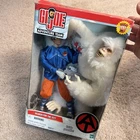 2002 GI Joe Search for the Yeti 12" Adventure Team Poseable Yeti Kung Fu Grip