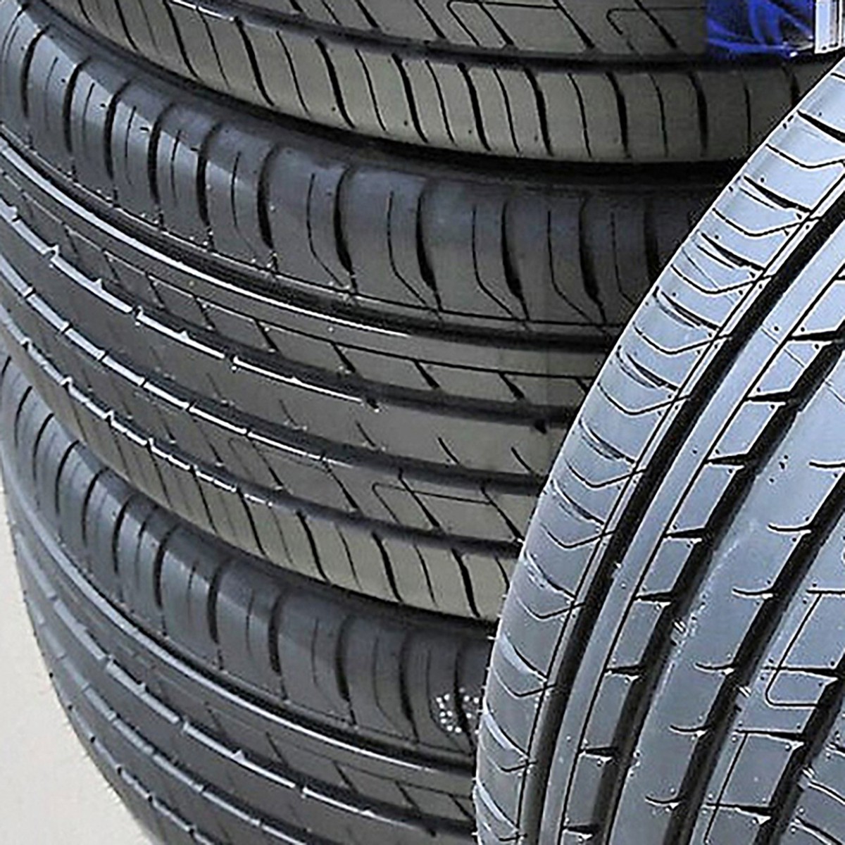 4 Tires Atlander AX-88 225/55ZR16 225/55R16 99W XL High