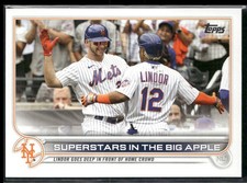 2022 Topps #436 Superstars in the Big Apple