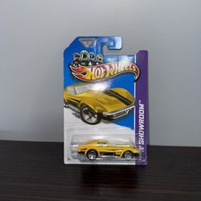 2012 Hot Wheels HW Showroom 69 Corvette 201/250 Yellow HW5