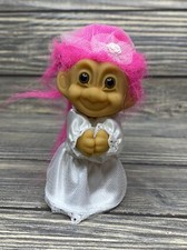 Vintage Russ Troll Doll Bride White Gown Dress Veil Pink Hair 4 Gripper