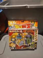 Dragon Ball Z Good VS Evil SS2 Trunks vs Cell Jakks Pacific DBZ Figure 2003