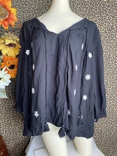 🦋DOE & RAE🦋Black/White Embroidered Long Sleeve Boho Peasant Top NWT | LARGE |