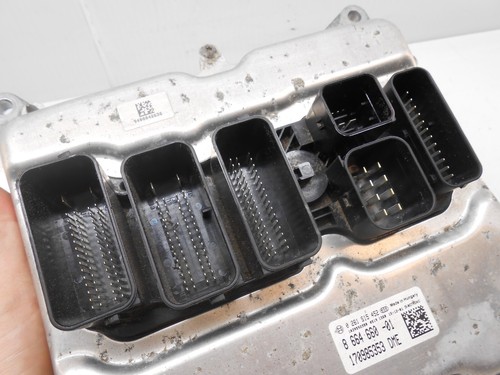Módulo de control del motor BMW Serie 3 OEM 846460 DH0329 - Imagen 2 de 5