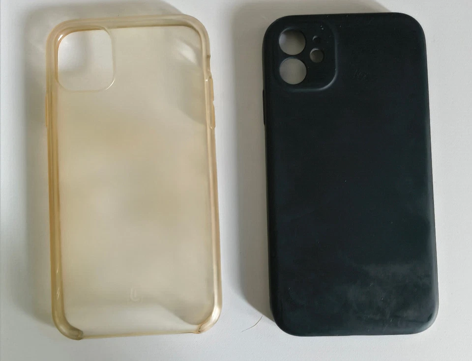 iPhone 11 Rosso + AirPods + Caricabatterie Lightning e set di vetri protettivi - Immagine 4 di 4