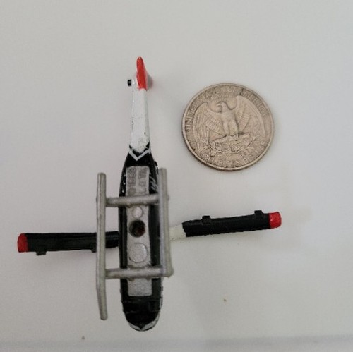 Vtg Micro Machines Police Aircraft Helicopter Light Twin Engine Bell 222/230 - Picture 5 of 5