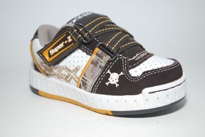 skechers skateboarding shoes