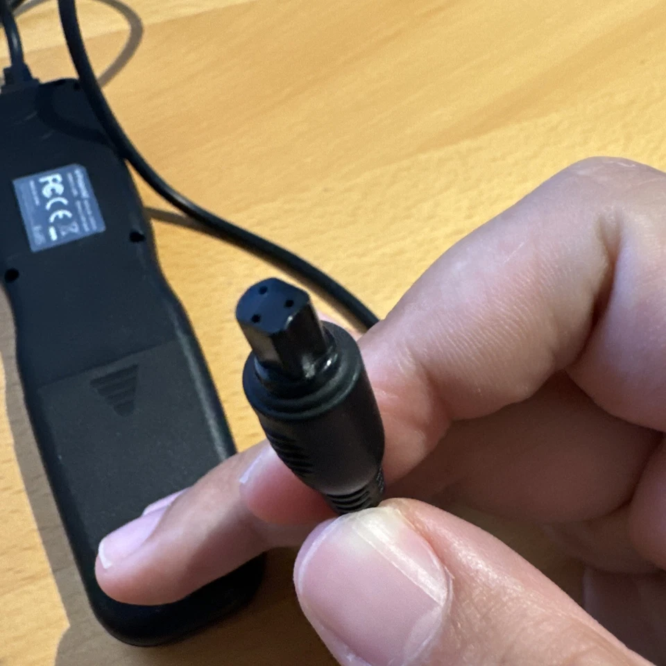 Cable/intervalómetro remoto de liberación de obturador Polaroid PLRTC18 Foto 3 de 3