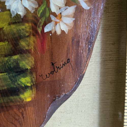 Vintage Wood Hand Painted Plaque Red Floral Basket Daisy Wall Decor 1976 Signed - Picture 2 of 7
