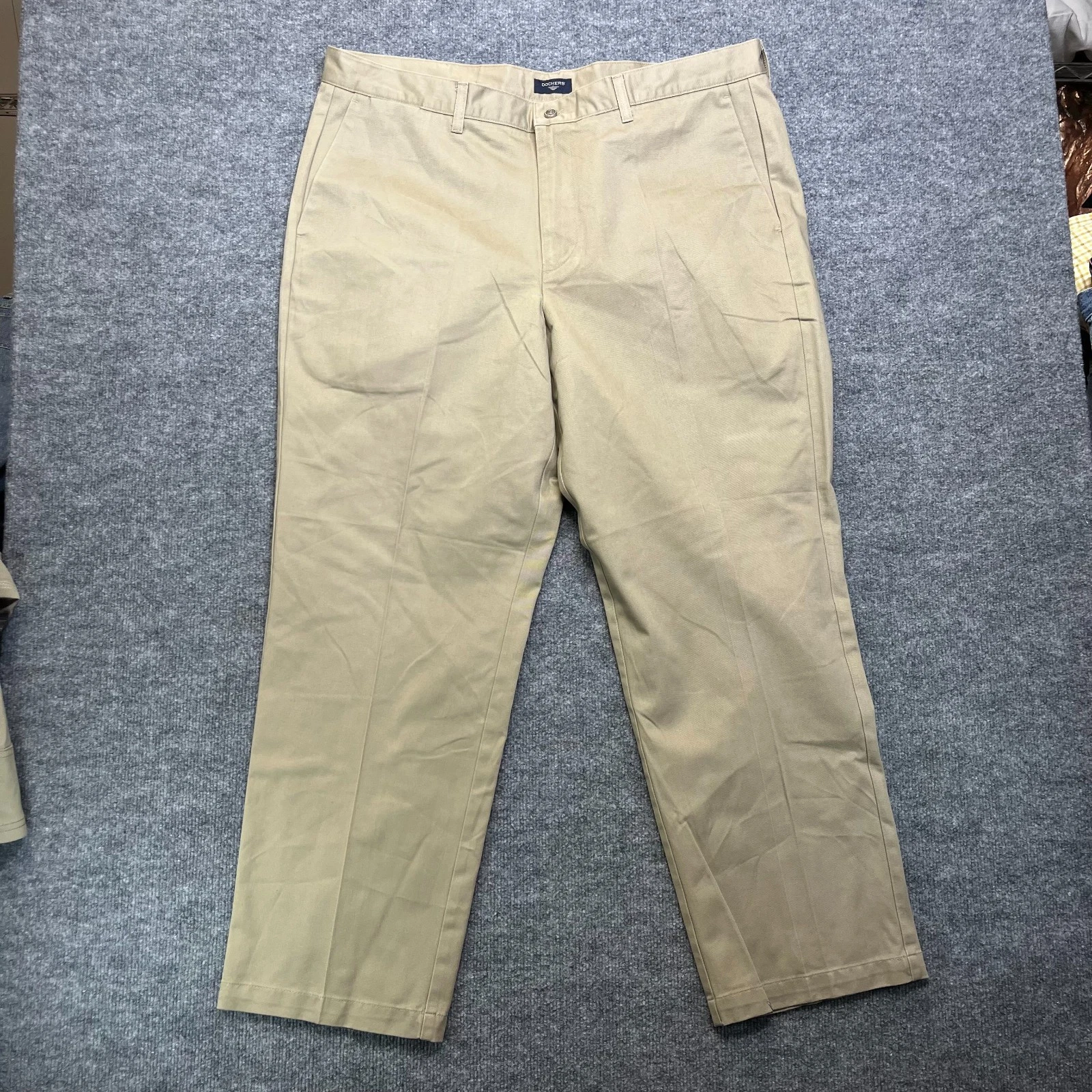 Dockers Chino Pants Men's Tan Khaki Cotton Pockets Classic Straight Leg - 41X31