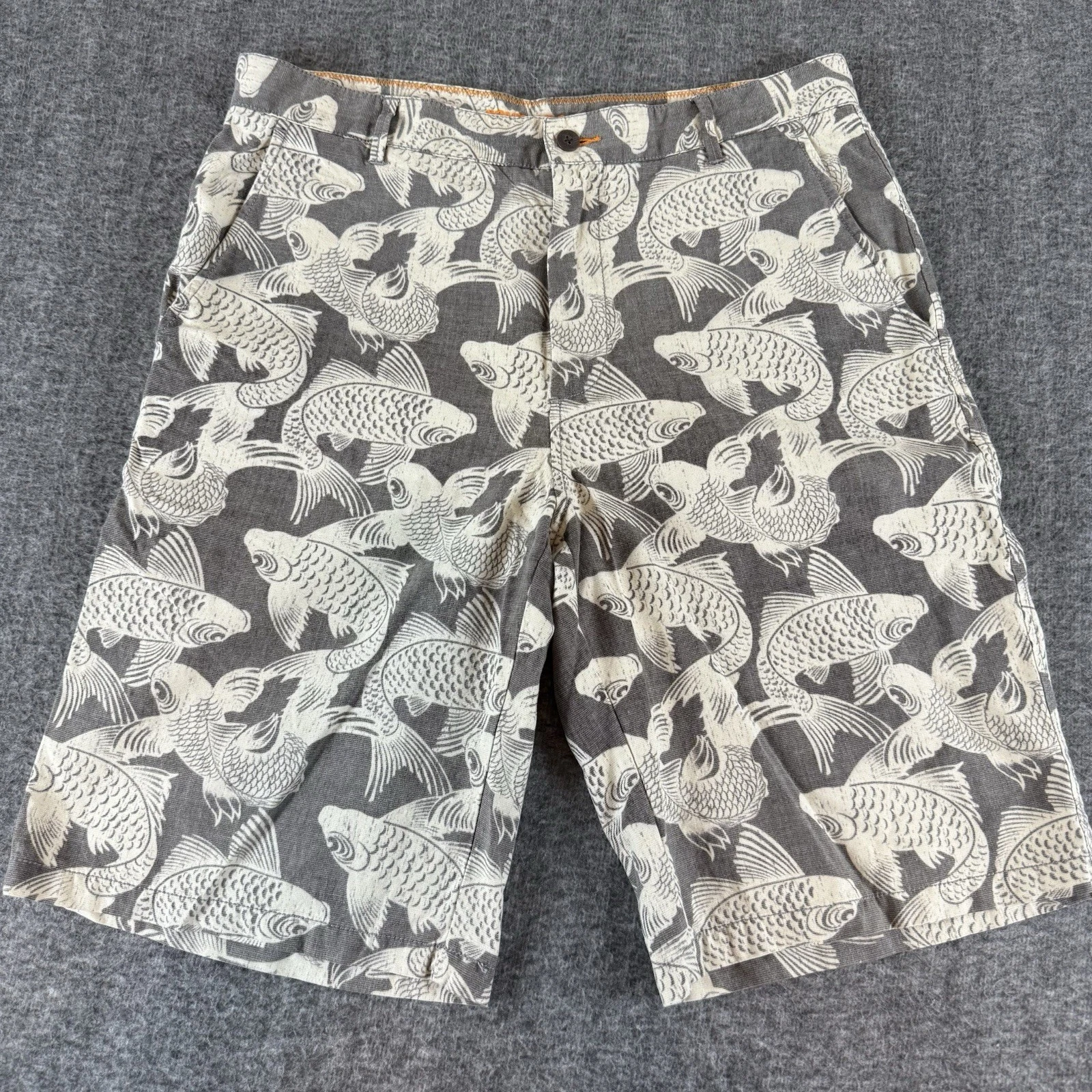 Reyn Spooner Men’s Shorts Size 32 Gray Koi Fish Print Cotton Lyocell