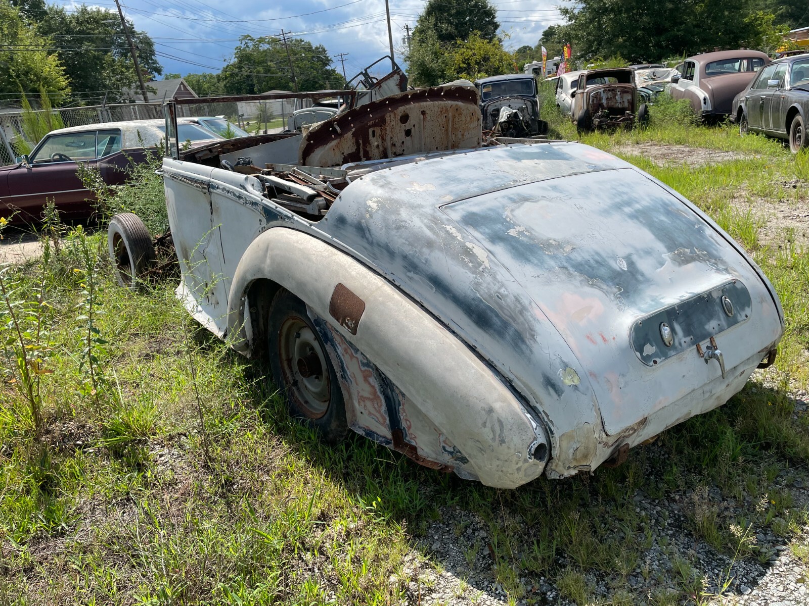 ROLLS ROYCE WRAITH DAWN SPEEDO. THE LARGEST 1946-1965 BENTLEY INVENTORY ON EARTH