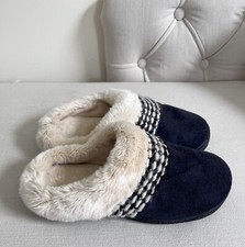 Men's Isotoner Slippers US9.5-10; Cont 40; UK 8