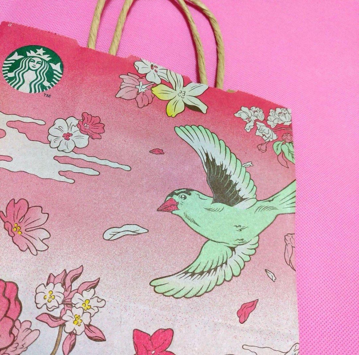 Starbucks Japan 2024、 3 paper bags Pink Sakura Cherry