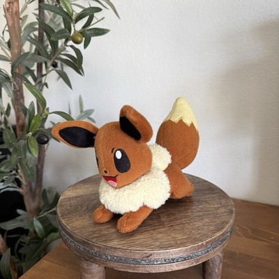 Pokemon Eevee Tomy Evolution Laying Down Play Time Nintendo Plush Stuffed 7  Toy