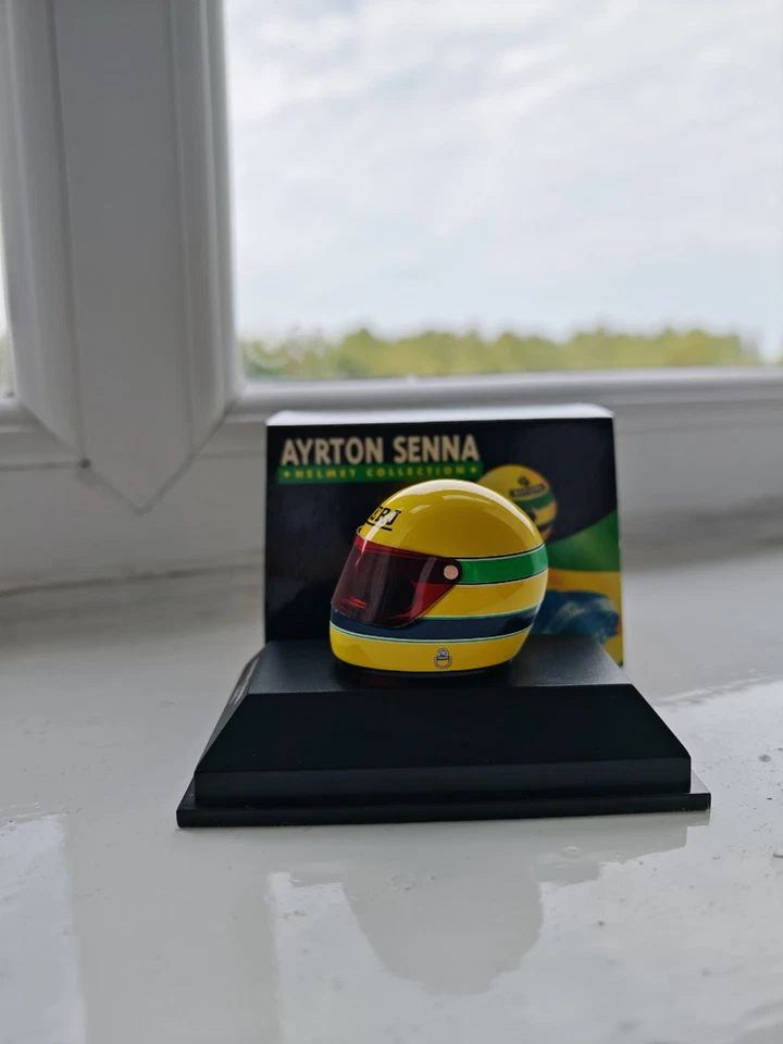 Minichamps Die-cast Ayrton Senna Helmet Collection 1982 - Image 2 of 4