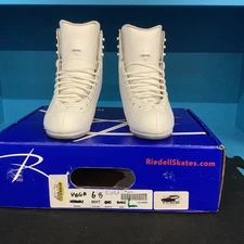 Riedell Elara size 6B( NEW discontinued model)