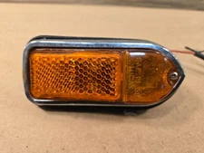 MG MGB MGBGT Jaguar XKE Side Marker Light Assembly C33654