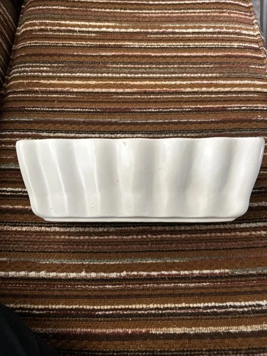 Hull Pottery Vase F47 White Mid Century Modern Art Deco VINTAGW