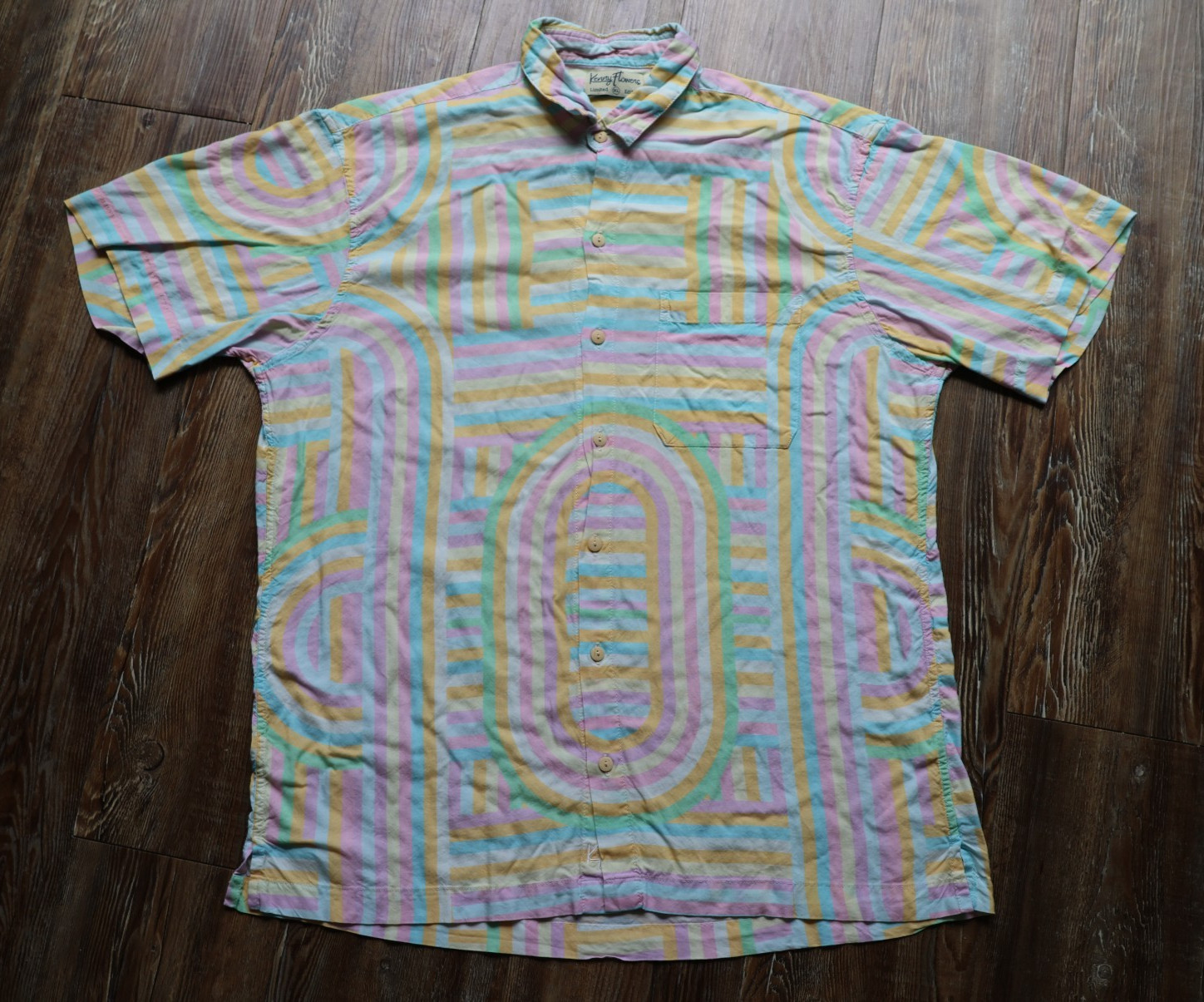 Kenny Flowers Limited Edition Mens XL Retro Geometric Pastel Short Sleeve Shirt