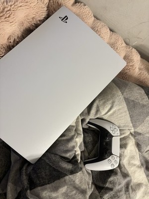 Sony PlayStation 5 825 GB Digital Edition