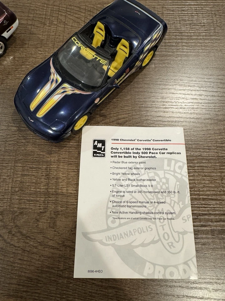 AMT Ertl 1/24 Scale 1995 & 1998 Chevrolet Corvette Indy 500 Pace Car Promo - Image 2 of 4