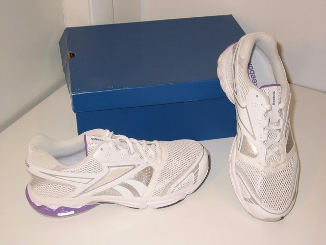 womens white mesh sneakers