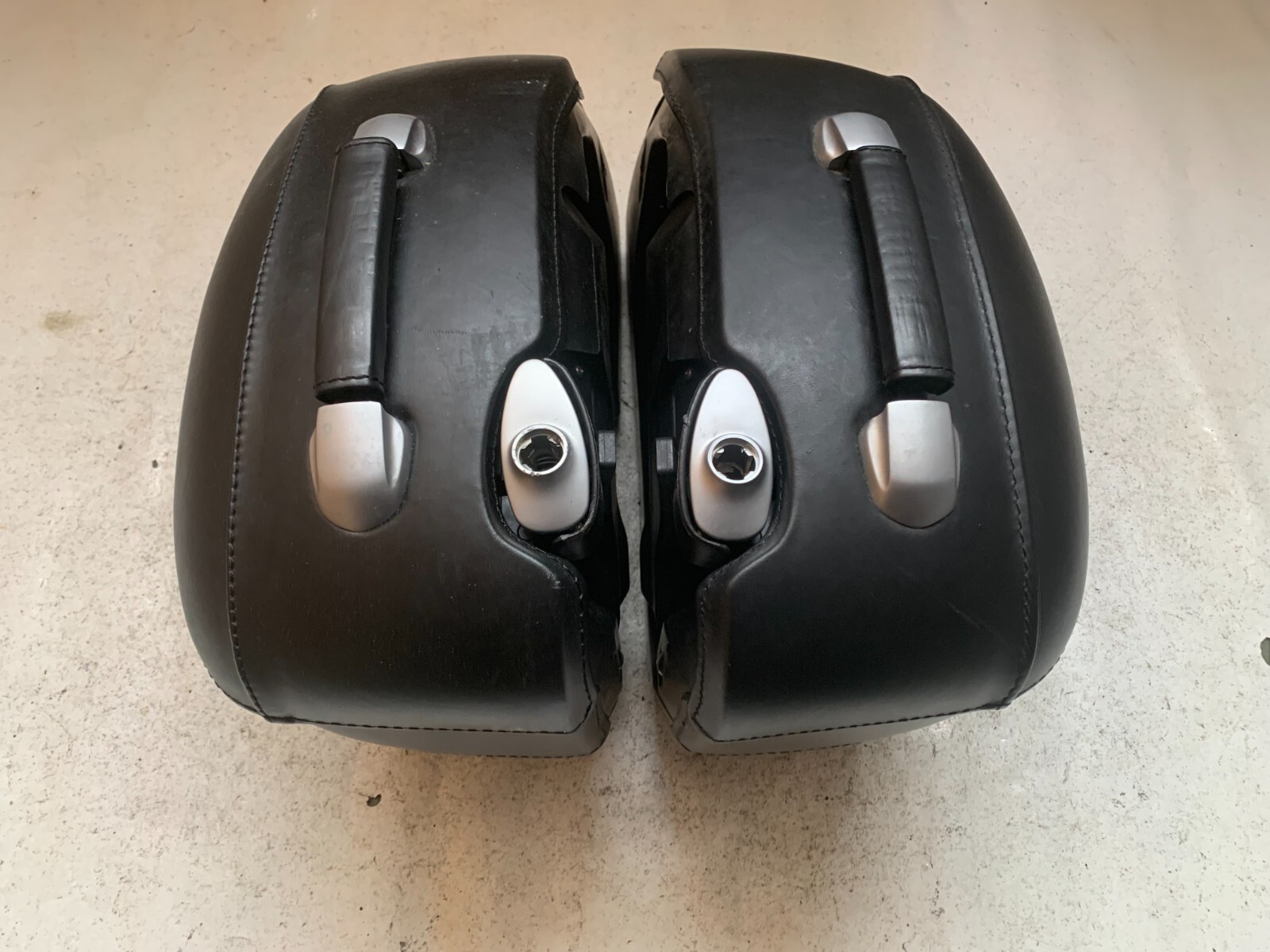 Original BMW Leder Satteltaschen / Lederkoffer für R850C + R1200C  