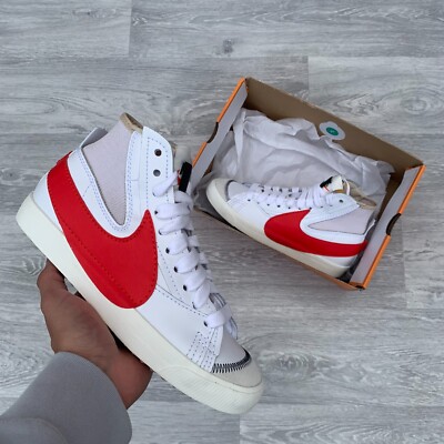 nike blazer mid 77 trainers in white and red