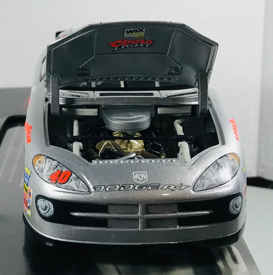 Team Caliber Preferred 40 Sterling Marlin 01 Coors John Wayne 1/24 Scale Diecast - Image 4 of 4