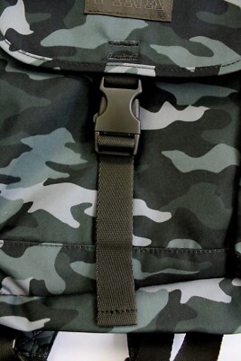 camo mini backpack victoria's secret Pink Camo Tiny Backpack | Color: Green | Size: Osbb