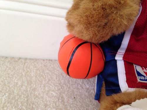 Build A Bear, 14" Bär, NBA Outfit, Trikot, Shorts, Schuhe, Basketball - EUC - Bild 5 von 7