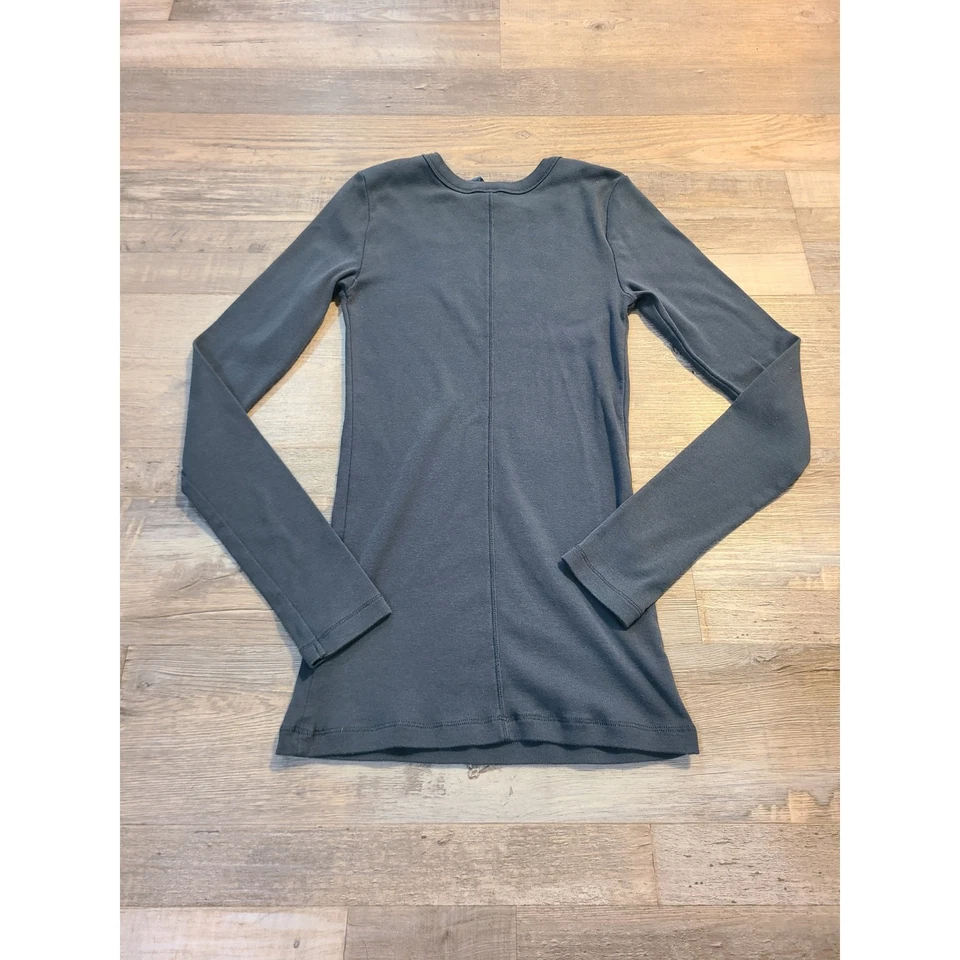 Tee shop small juniors blue/gray long sleeve tee - Image 2 of 4