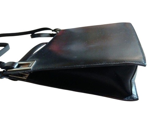 Auth GUCCI Vintage Tom Ford Era Square Shoulder Bag Black Leather Minimalist